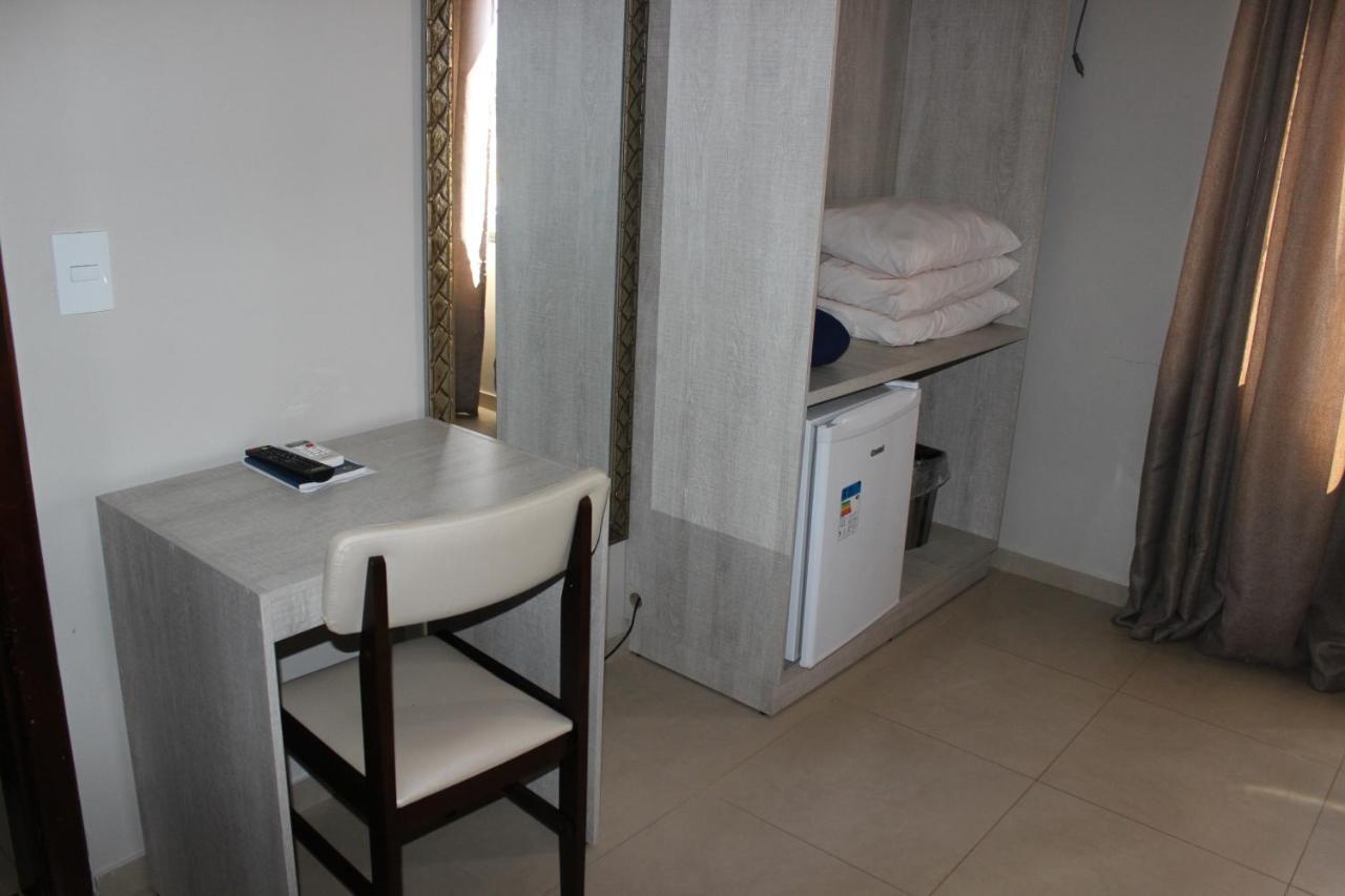 Sleep 3* Toledo (Parana)