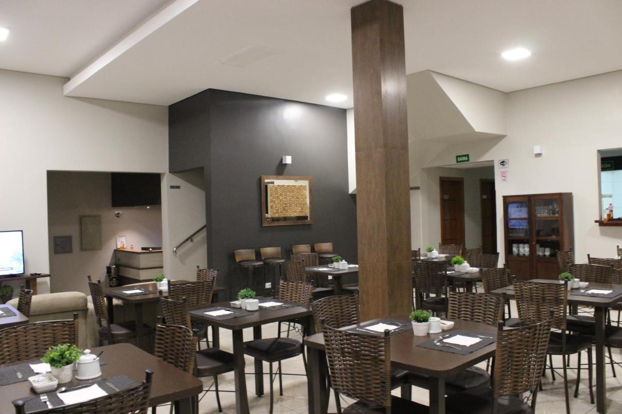 Sleep 3* Toledo (Parana)
